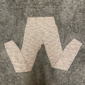 Lululemon Wunder Train High-Rise Tight 28” Leggings
